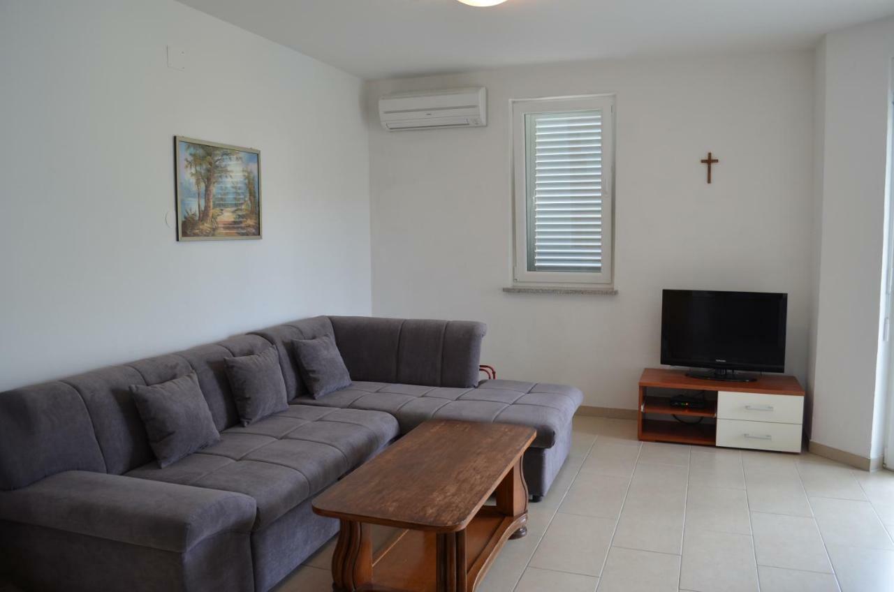 Apartments Buljan Baska  Exterior photo