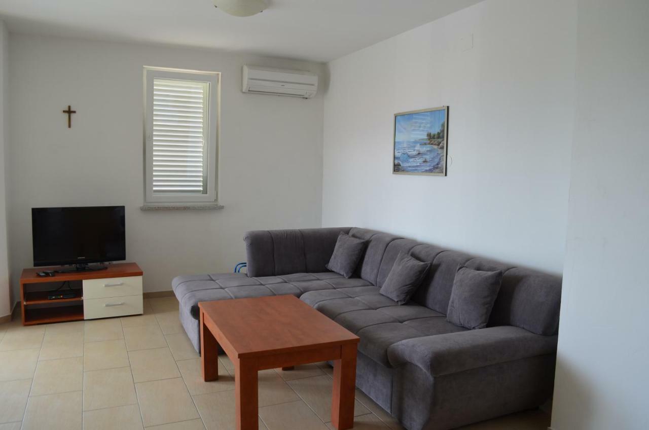Apartments Buljan Baska  Exterior photo